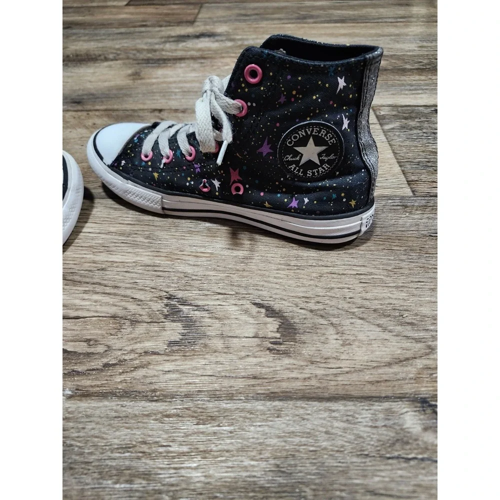 Converse Girls Chuck Taylor All Star JUNIOR sz 2 Space Harmony Sneakers 665113F